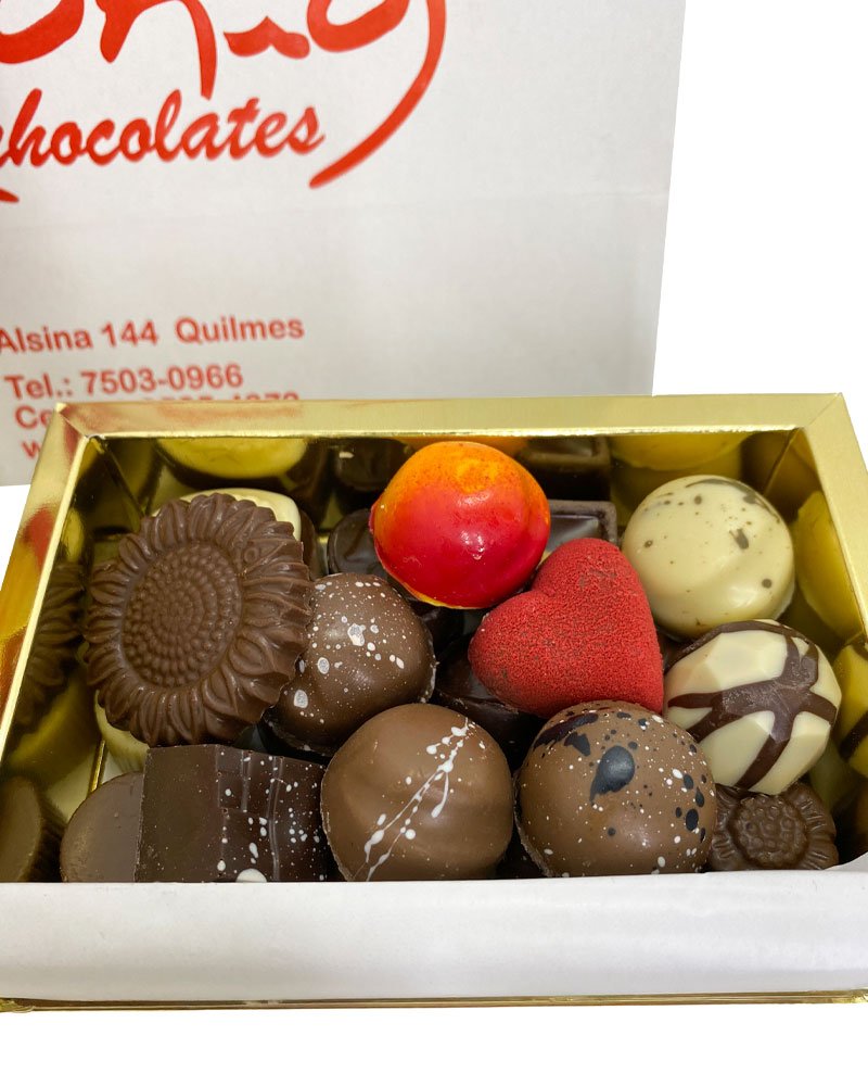 250 g - Caja Dorada con bombones de chocolate. - Imagen 3